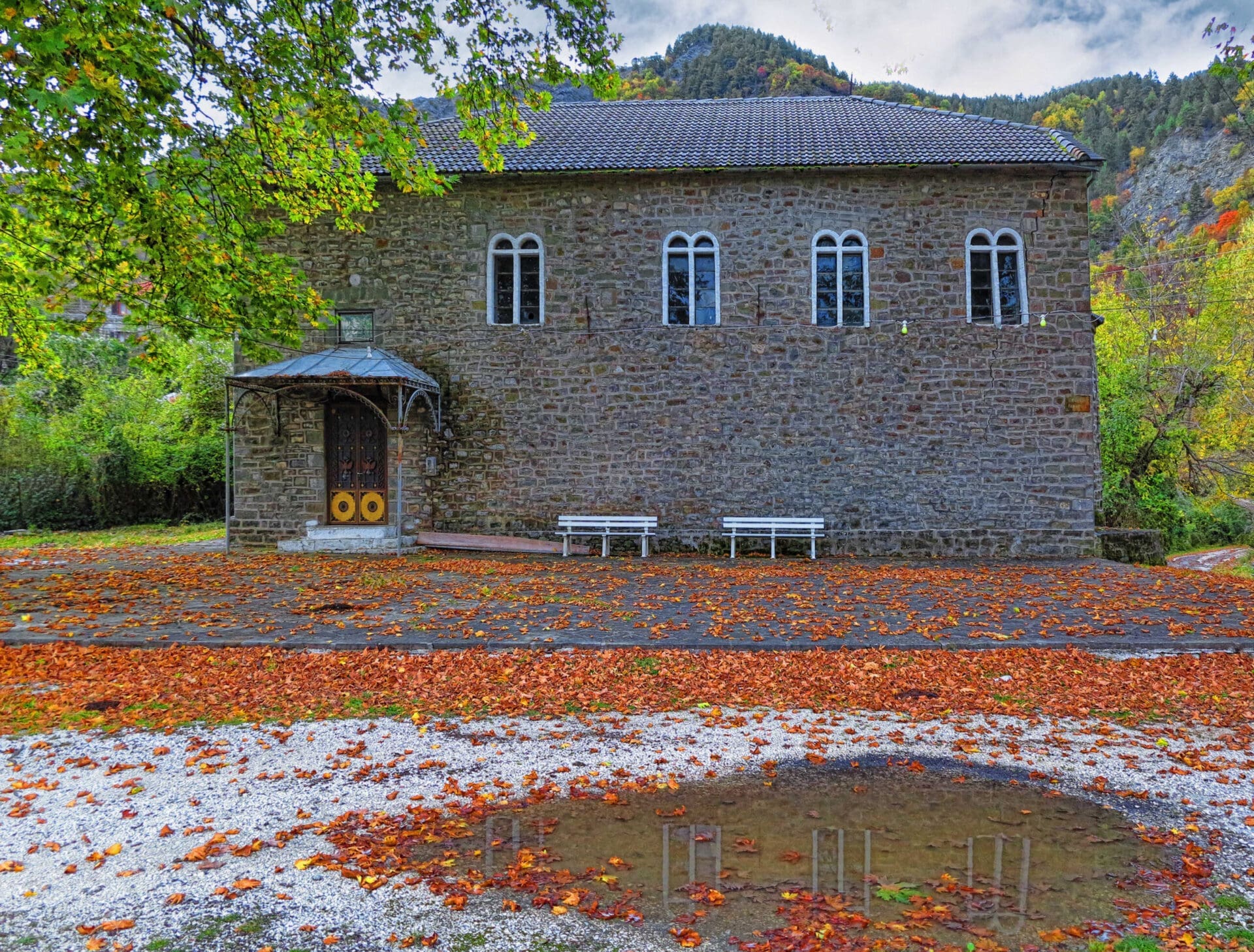 Laista Village